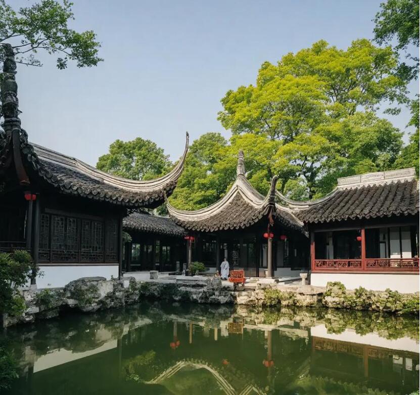 湖南秋双土建有限公司